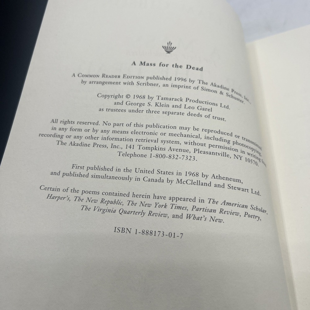Biography: A MASS FOR THE DEAD by William Gibson 1996 Common Reader Edition - Picture 5 of 11
